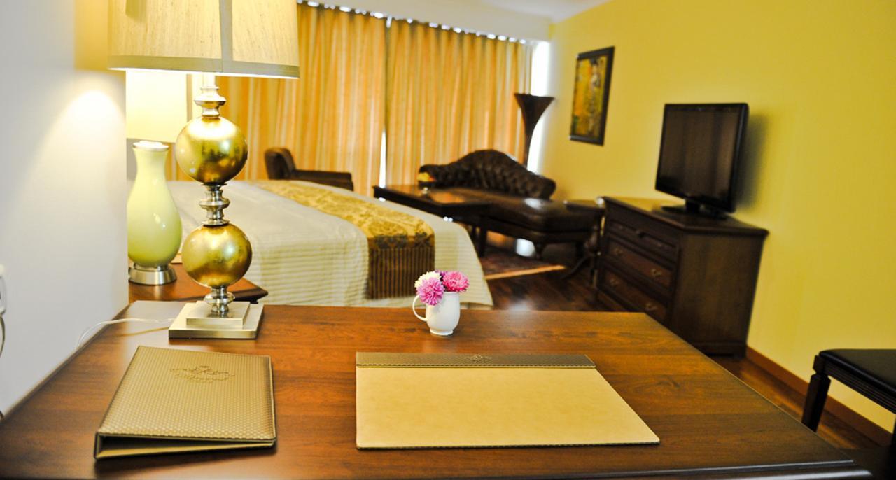 Duvet Center Hotel Skopje Eksteriør billede